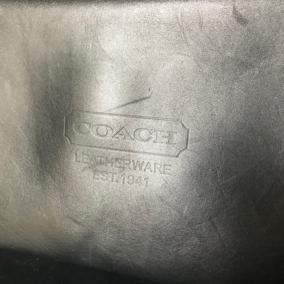 Generous Woven Coach Tote Black & Cream - Picture 8 of 15